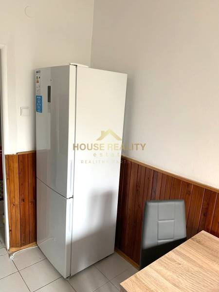 Pekný 2 izbový byt s lodžiou Nobelova ulica, Bratislava III.Nové Mesto