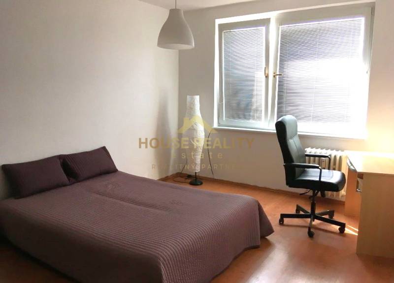 Prenájom pekný 2 izbový byt, Šándorova ulica, Bratislava II. Ružinov