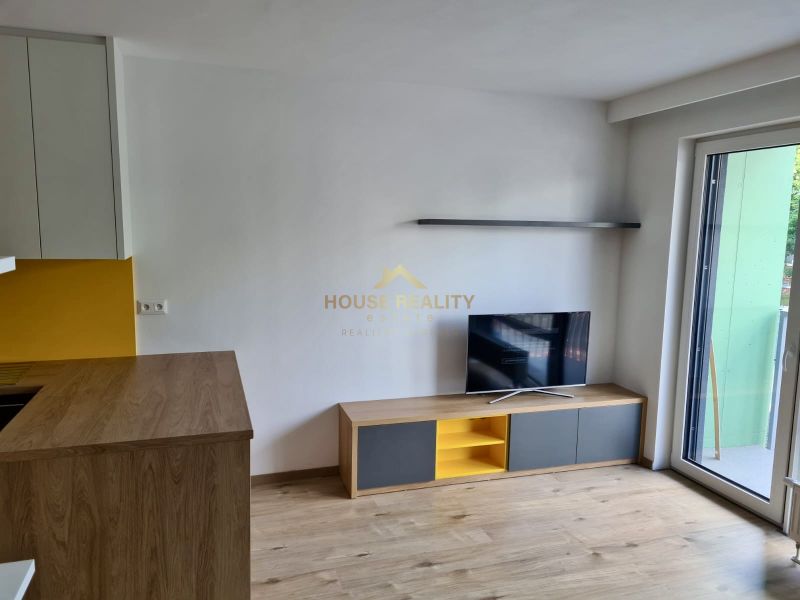 3f14b30f-46cd-45c1-86e4-4f68ce8af184.jpeg