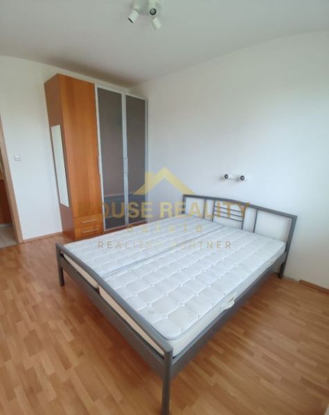 Prenájom 3 izbový byt, Koprivnická ulica, Bratislava IV. Dúbravka
