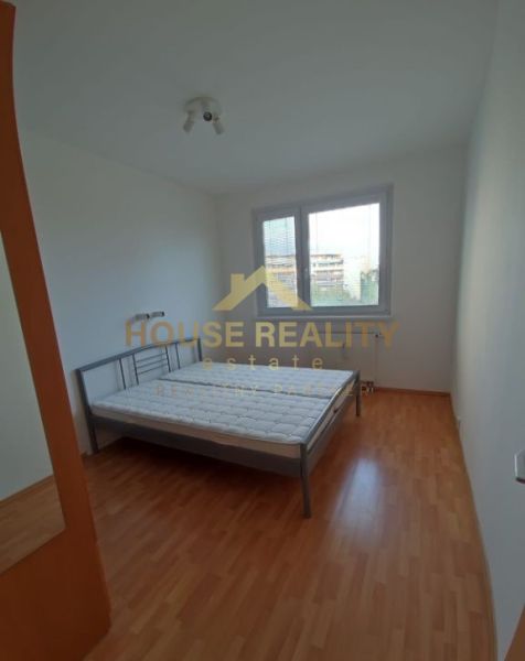 Prenájom 3 izbový byt, Koprivnická ulica, Bratislava IV. Dúbravka