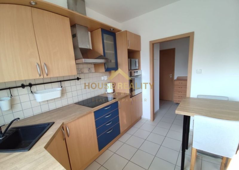 Prenájom 3 izbový byt, Koprivnická ulica, Bratislava IV. Dúbravka