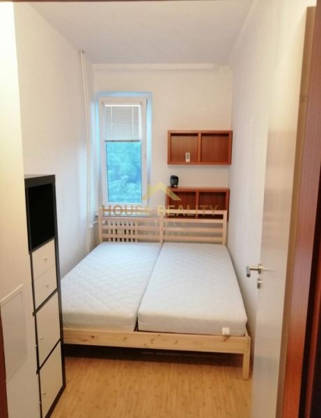 Prenájom zariadený 2 izbový byt, Trebišovská, Bratislava II. Ružinov