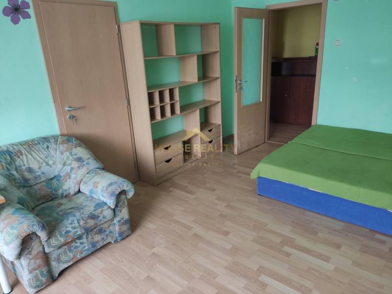Prenájom  3 izbový byt, Mamateyova ulica, Bratislava V. Petržalka