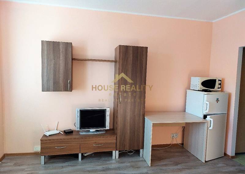 Prenájom pekná garsónka, Blagoevova ulica, Bratislava V. Petržalka