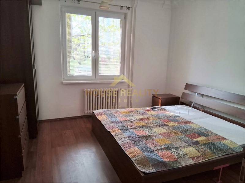 Prenájom pekný 2 izbový byt, Rovníková ulica, Bratislava II. Ružinov