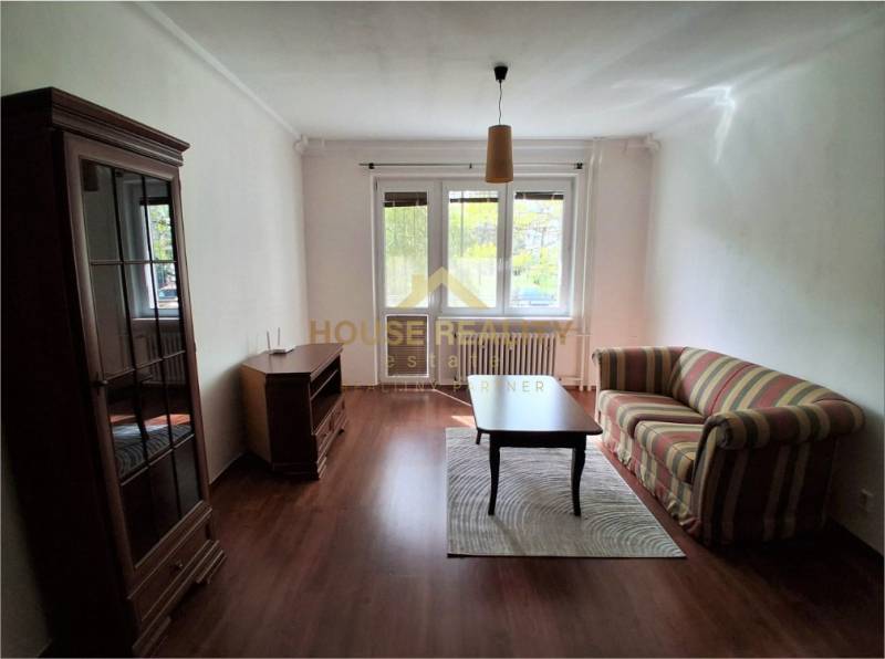 Prenájom pekný 2 izbový byt, Rovníková ulica, Bratislava II. Ružinov