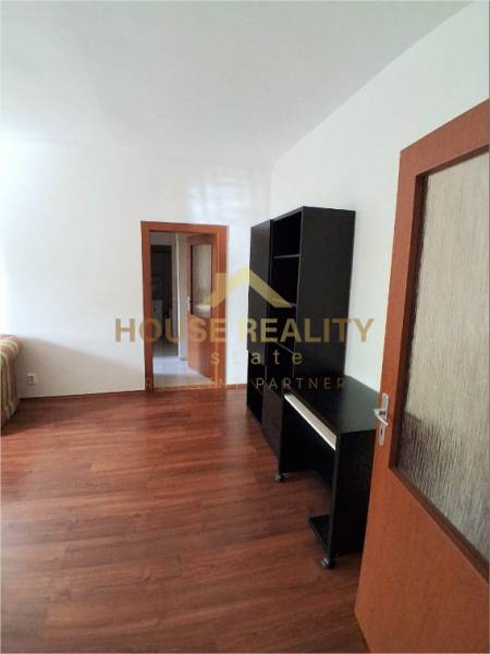 Prenájom pekný 2 izbový byt, Rovníková ulica, Bratislava II. Ružinov