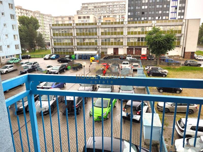 Prenájom pekný 1 izbový byt, Ďatelinová ulica, Bratislava II. Ružinov