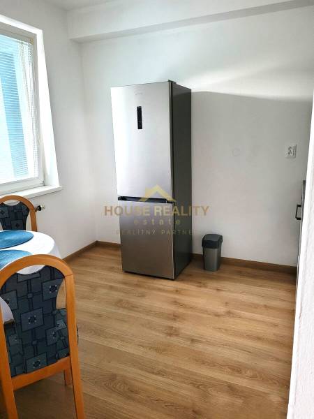 Prenájom pekný 1 izbový byt, Ďatelinová ulica, Bratislava II. Ružinov