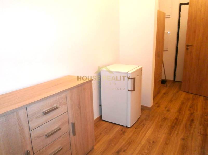 Prenájom garsónka SLNEČNICE, Zuzany Chalupovej, Bratislava V Petržalka