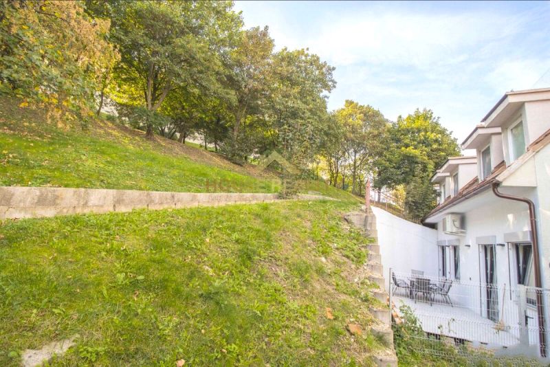 Veľký 2 izbový byt s wellness, Zámocká ulica, Bratislava I.Staré Mesto