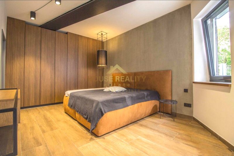 Veľký 2 izbový byt s wellness, Zámocká ulica, Bratislava I.Staré Mesto