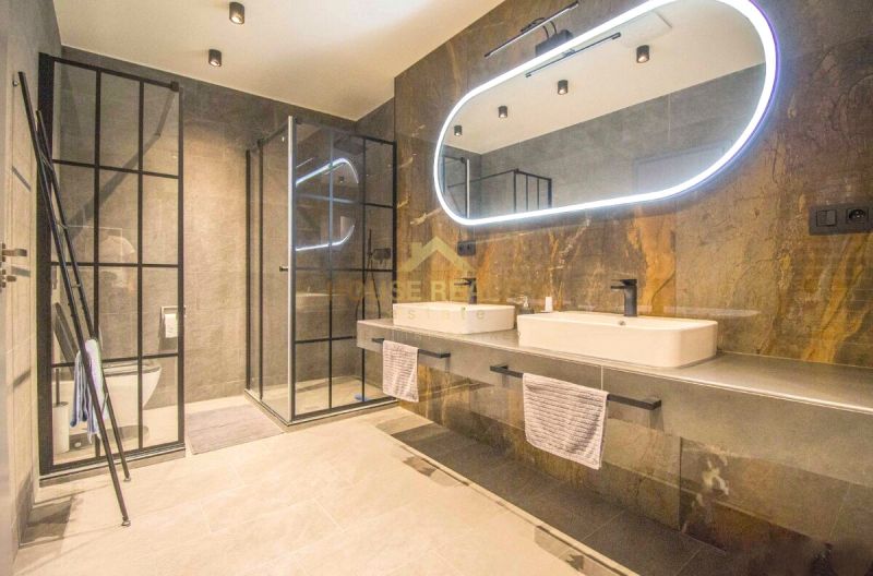 Veľký 2 izbový byt s wellness, Zámocká ulica, Bratislava I.Staré Mesto