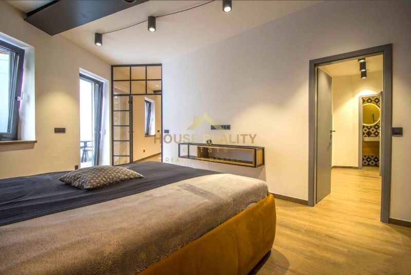 Veľký 2 izbový byt s wellness, Zámocká ulica, Bratislava I.Staré Mesto