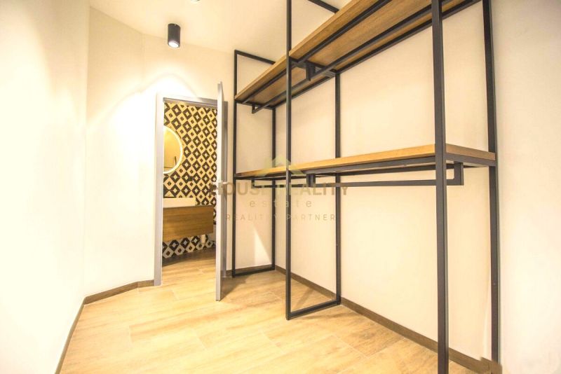 Veľký 2 izbový byt s wellness, Zámocká ulica, Bratislava I.Staré Mesto