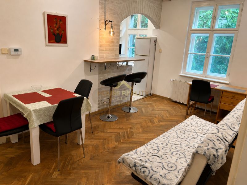 Prenájom 2 izbový byt, Murgašova ulica, Bratislava I. Staré Mesto
