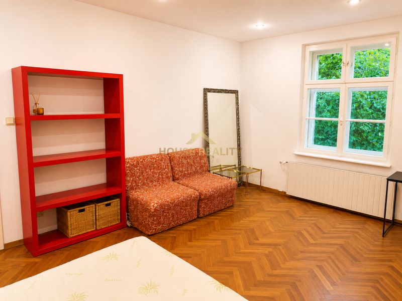 Prenájom 2 izbový byt, Murgašova ulica, Bratislava I. Staré Mesto