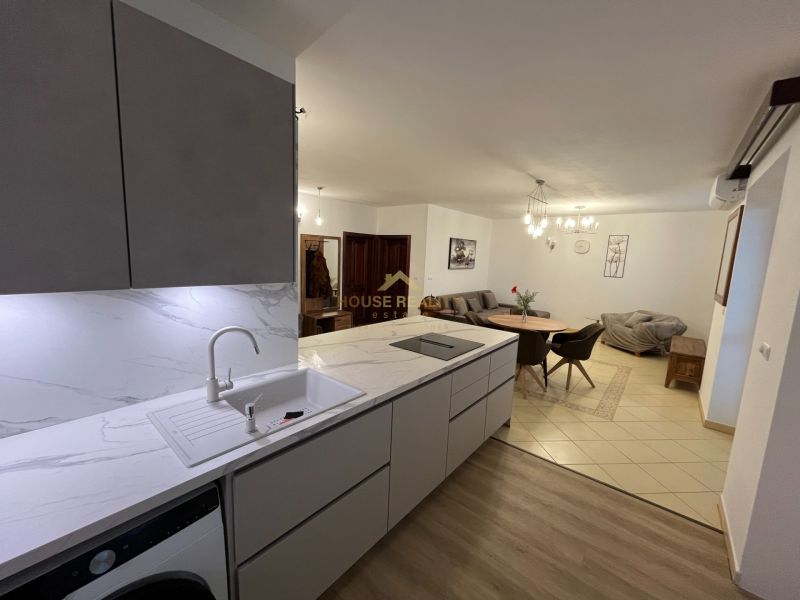 Prenájom veľký 3 izbový byt, Šustekova ulica, Bratislava V. Petržalka