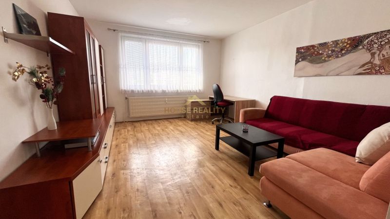 Prenájom pekný 2 izbový byt, Repašského ulica, Bratislava IV. Dúbravka