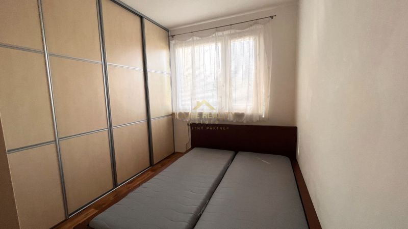 Prenájom pekný 2 izbový byt, Repašského ulica, Bratislava IV. Dúbravka