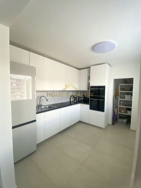 Prenájom moderný 3 izbový byt, Jégého ulica, Bratislava II. Ružinov