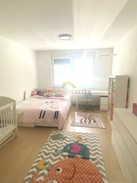Prenájom moderný 3 izbový byt, Jégého ulica, Bratislava II. Ružinov