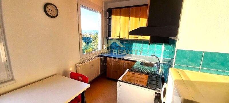 Prenájom pekný 3 izbový byt, Súmračná ulica, Bratislava II. Ružinov