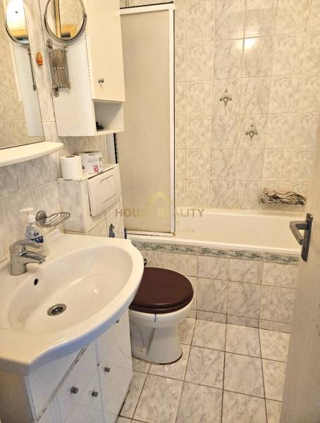 Prenájom dvojgarsónka s lodžiou, Šustekova ulica, BA V. Petržalka