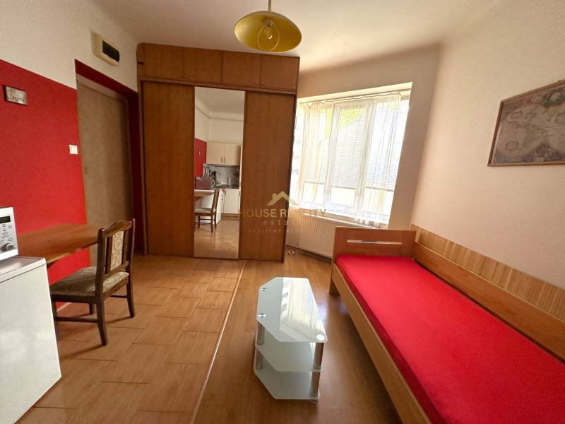 Prenájom pekná garsónka, Dostojevského rad, Bratislava I. Staré Mesto