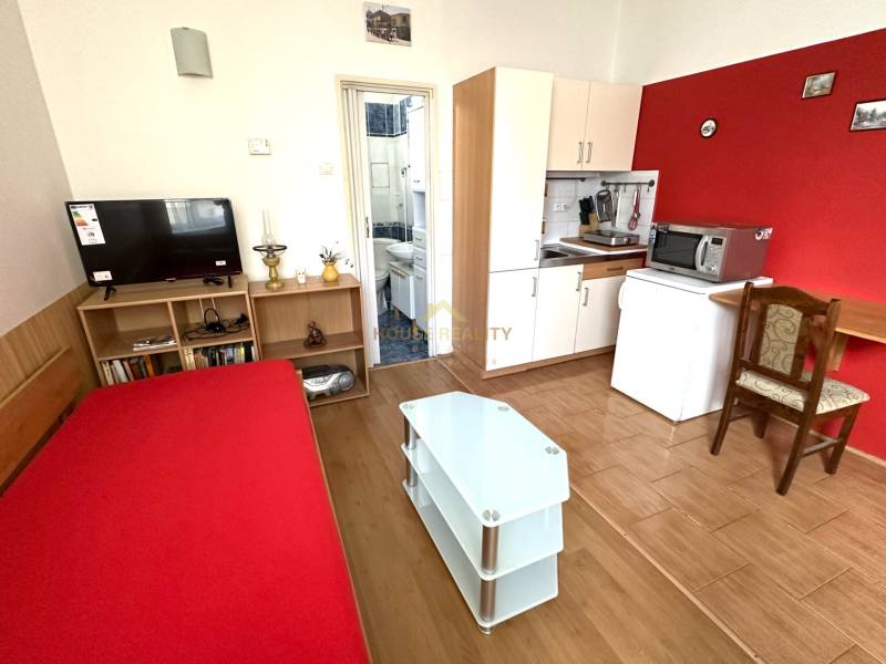 Prenájom pekná garsónka, Dostojevského rad, Bratislava I. Staré Mesto