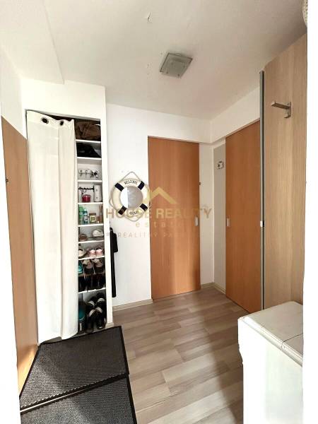 Krásny, zariadený 2 izbový byt, Páričkova ulica, Bratislava II Ružinov