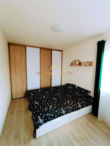 Prenájom NOVOSTAVBA 2 izbový byt, Jurská ul. Bratislava III Nové Mesto