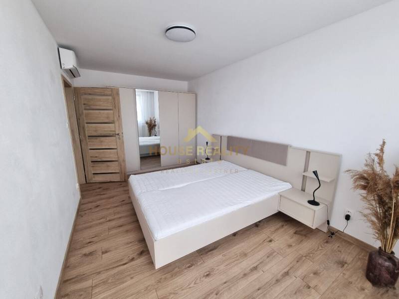 Krásny 3 izbový byt s lodžiou, Mierová ulica, Bratislava II. Ružinov