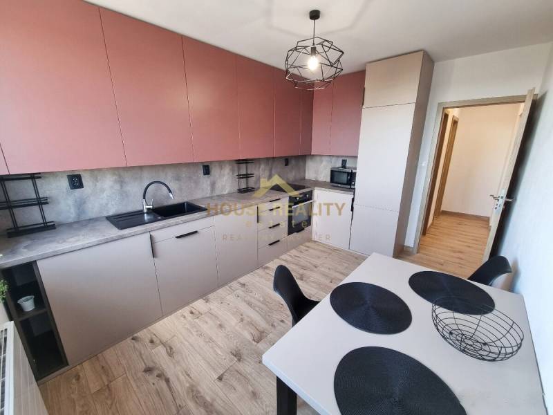 Krásny 3 izbový byt s lodžiou, Mierová ulica, Bratislava II. Ružinov