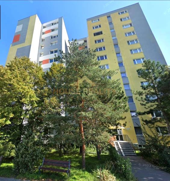 Prenájom pekná garsónka, Repašského ulica, Bratislava IV. Dúbravka