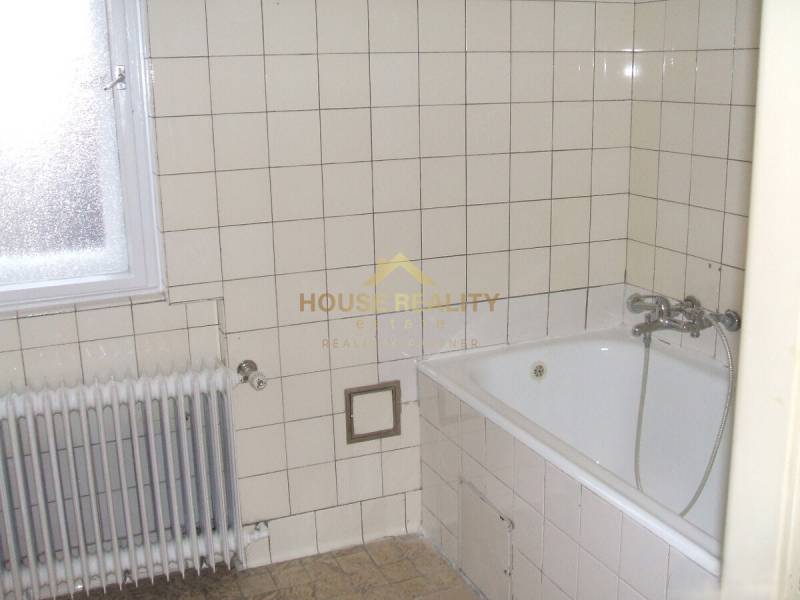 Predaj 2 izbový byt CENTRUM, Jakubovo nám., Bratislava I. Staré Mesto