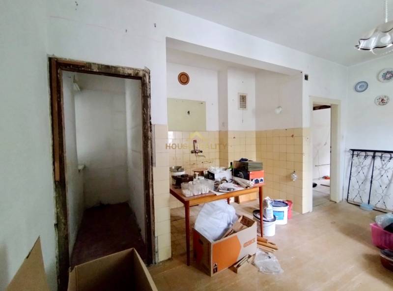 Predaj pôvodný 2 izbový byt, Tylova ulica, Bratislava III. Nové Mesto