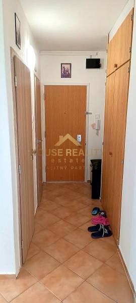 Prenájom pekný 1 izbový byt, kpt. Jána Rašu, Bratislava IV. Dúbravka