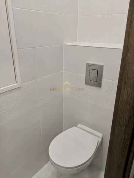 Prenájom pekný 2 izbový byt, Bakošova ulica, Bratislava IV. Lamač