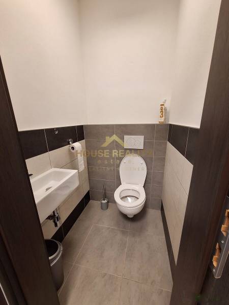 Prenájom 3 izbový rodinný dom, Miloslavov, ulica Bottova, okres Senec