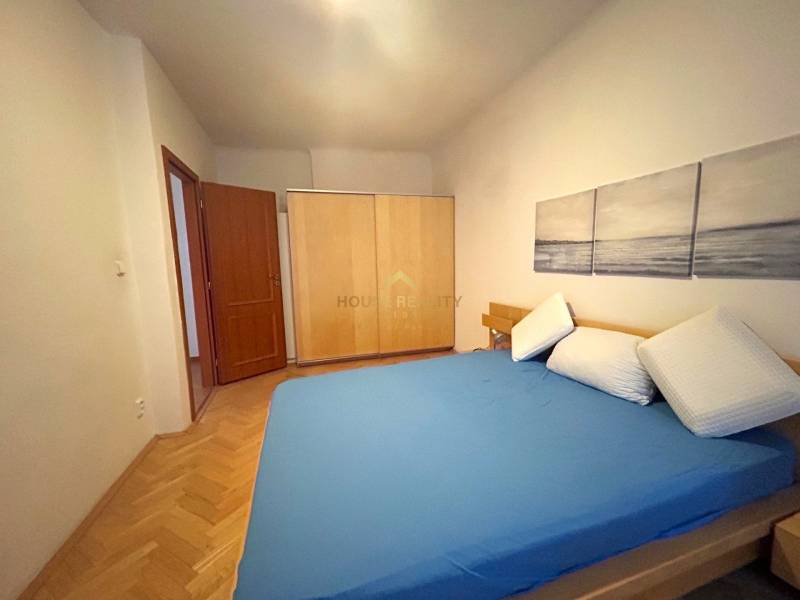 Prenájom veľký 2 izbový byt, Vazovova ulica, Bratislava I. Staré Mesto