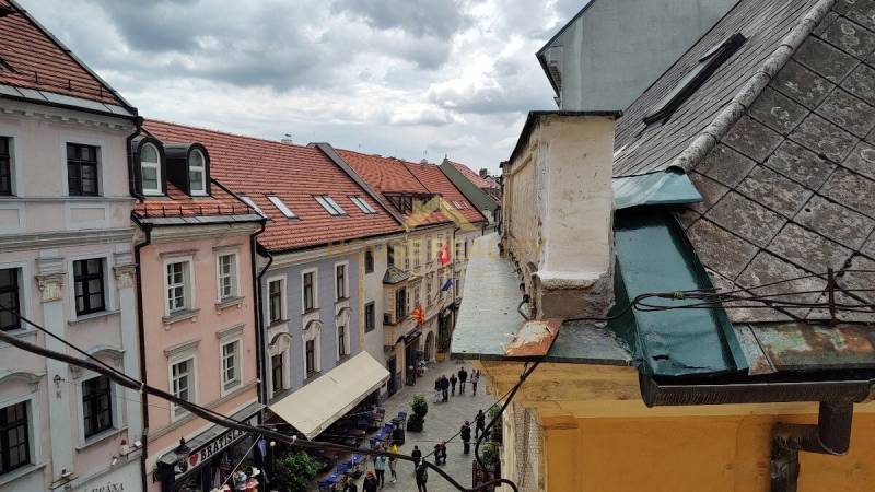 Prenájom štýlový 1 izbový byt, Baštová ulica, Bratislava I.Staré Mesto
