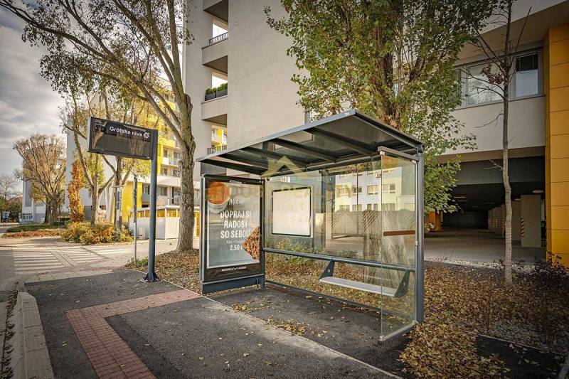 nuppu_2020_autobusova_zastavka-0004.jpg