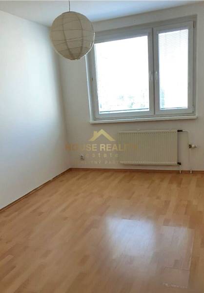 Prenájom pekný 3 izbový byt, Belinského ulica, Bratislava V. Petržalka
