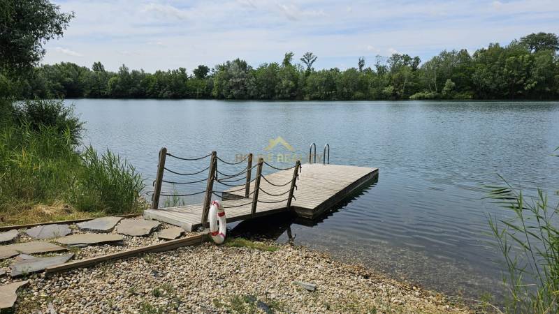 Predaj rod.domu blízko Golf rezort Sedín, pekný pozemok, Veľké Uľany