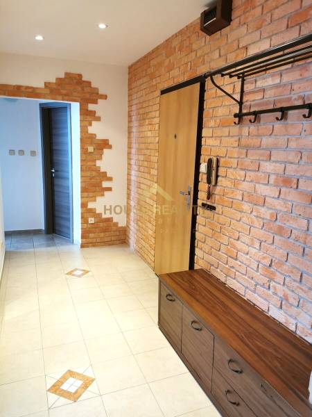 Prenájom pekný 3 izbový byt, Jašíkova ulica, Bratislava II. Ružinov