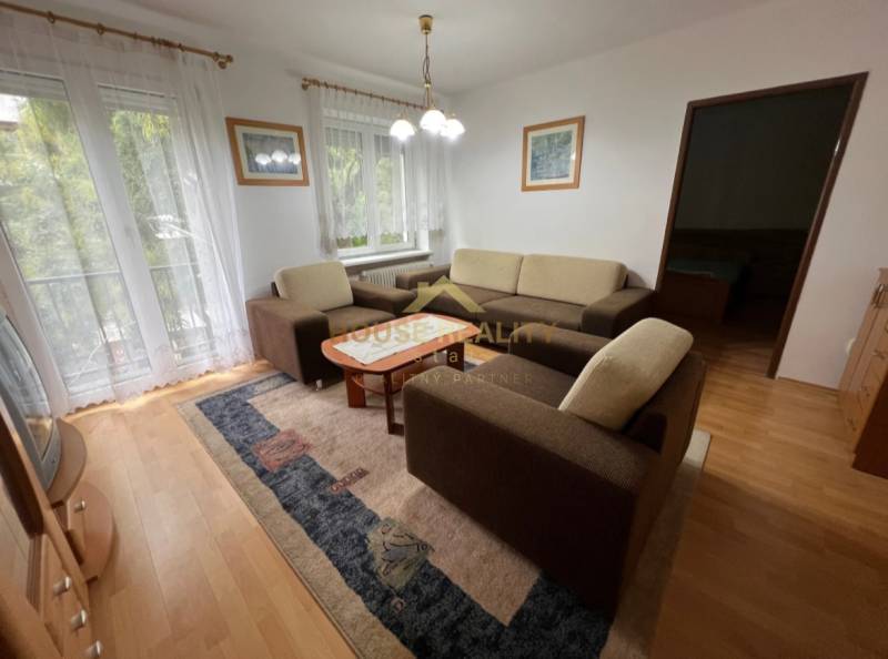 Prenájom pekný 2 izbový byt, Kvačalova ulica, Bratislava II. Ružinov
