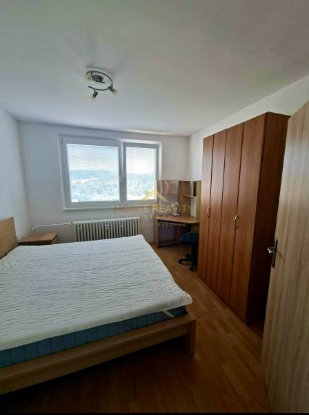 Prenájom pekný 2 izbový byt, Kpt. Jána Rašu, Bratislava IV. Dúbravka