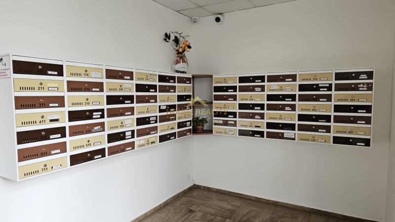 Veľká garsónka s lodžiou, ulica Jána Jonáša, BA IV. Devínska Nová Ves